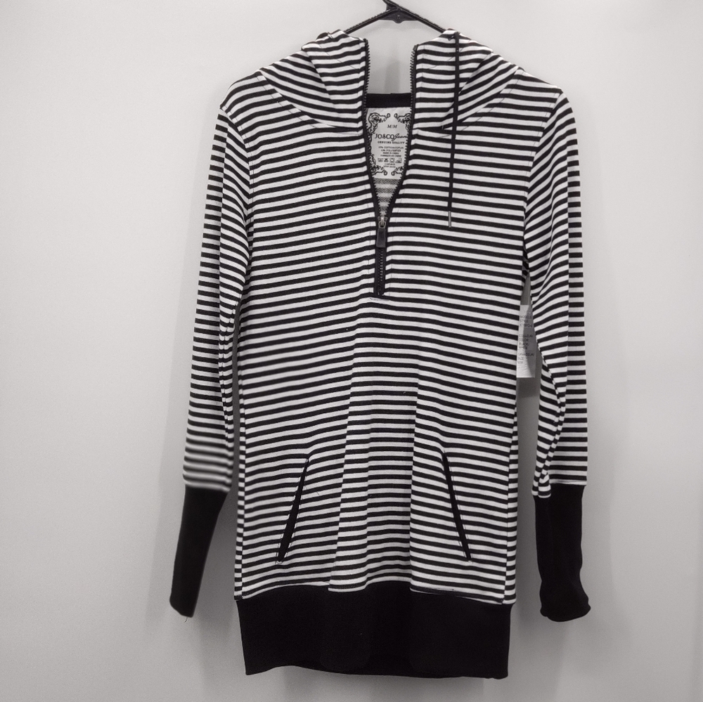NWT BLACK AND WHITE STRIPED HOODIE